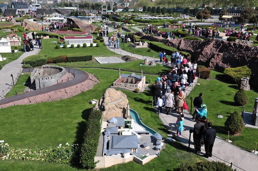 Miniaturk Entry Ticket & Digital Audio Guide App - The right pace for families and history fans