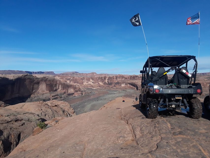 Moab: 3.5-Hour Self-Drive Hells Revenge & Fins N'Things Tour - Driving your own UTV versus riding as a passenger