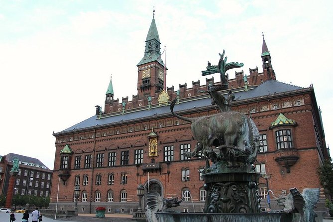 Monstour: A Self-Guided Audio Tour of Danish Folk Legends - Copenhagen Stock Exchange: architecture from the outside