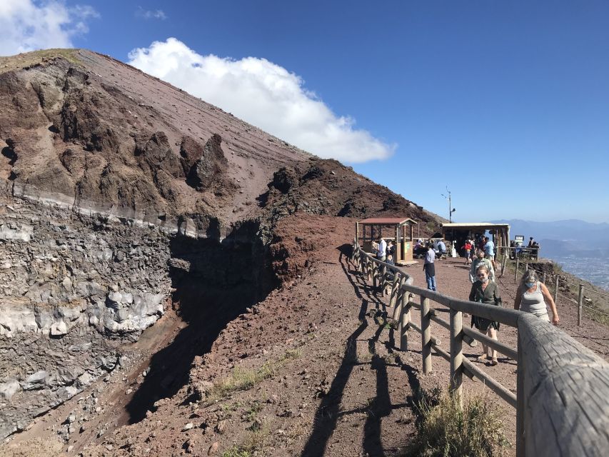 Mount Vesuvius: Skip-the-Line Ticket and Smart Digital Guide - Should you book Mount Vesuvius with the digital guide?