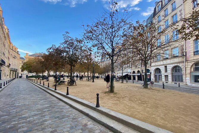Mysteries & Legends, smartphone audioguided walking tour - Île de la Cité and the darker side of central Paris