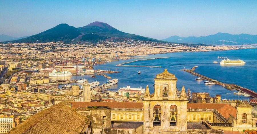 Naples Audioguide - TravelMate app for your smartphone - Piazza Plebiscito, the Royal Palace, and Doge’s Palace