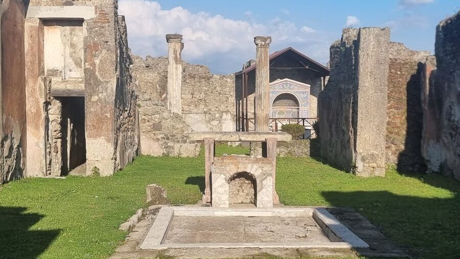 Naples: Pompeii Self Guided Audio Tour - The lupanare and the less polished side of Rome