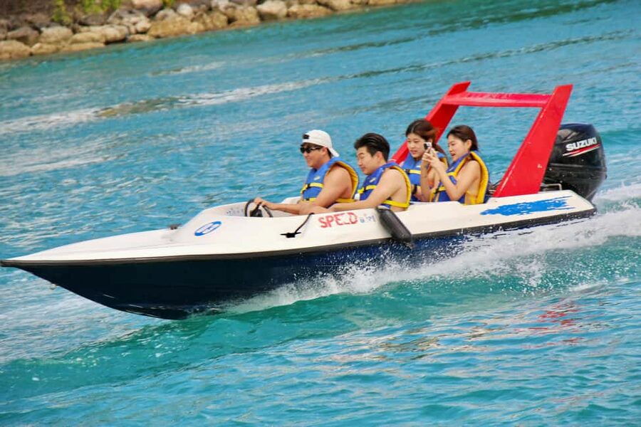 Nassau: Self-Drive Speedboat Ride and Pig Swimming Encounter - Reaching Anthol Island Before the Crowds