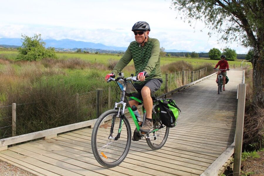 Nelson: Self-Guided Tunnel to Town Cycling Tour via Mapua - Crossing the channel to Mapua Wharf