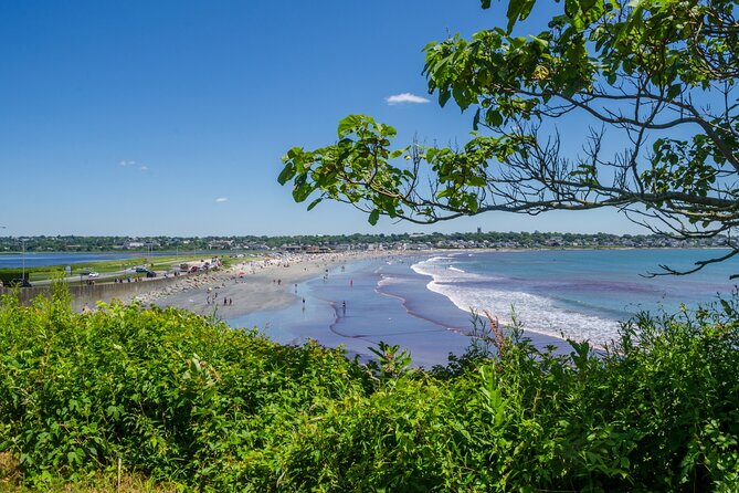 Newport Cliff Walk Self-Guided Walking Tour - Rough Point and Doris Duke