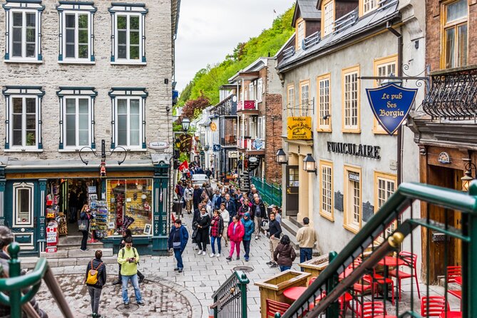 Old Town Quebec Secrets: Private Exploration Game and Tour - The squares, city hall, and changing names