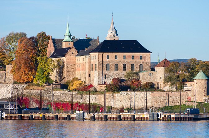 Oslo Self Guided Walking Tour with an APP - How the app works in real life