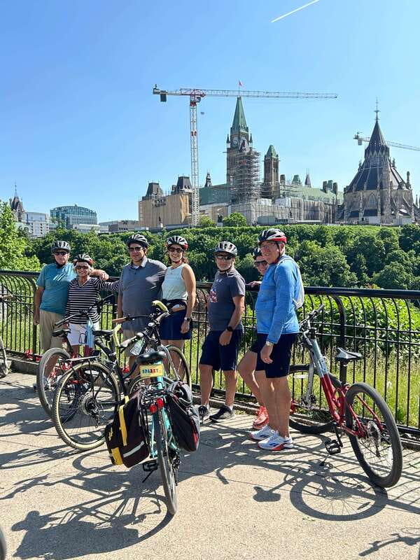 Ottawa: 4 or 8-Hour Bike Rental with Self-Guided Tour - Ottawa, Gatineau, and the value of crossing the river