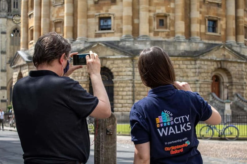 Oxford: City and Universities Express Tour & Audio Guide - The Bodleian Library and the Tower of the Five Orders