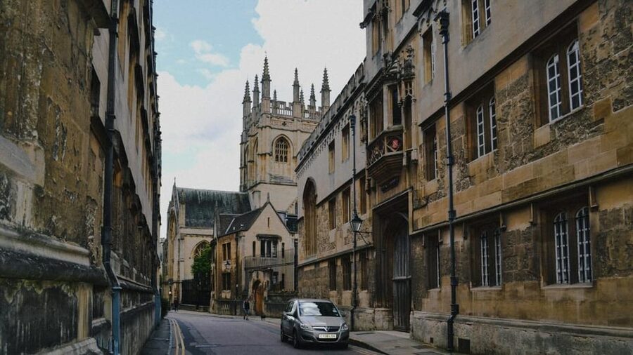Oxford: City Tour & Exploration Game - Value at $37 per group