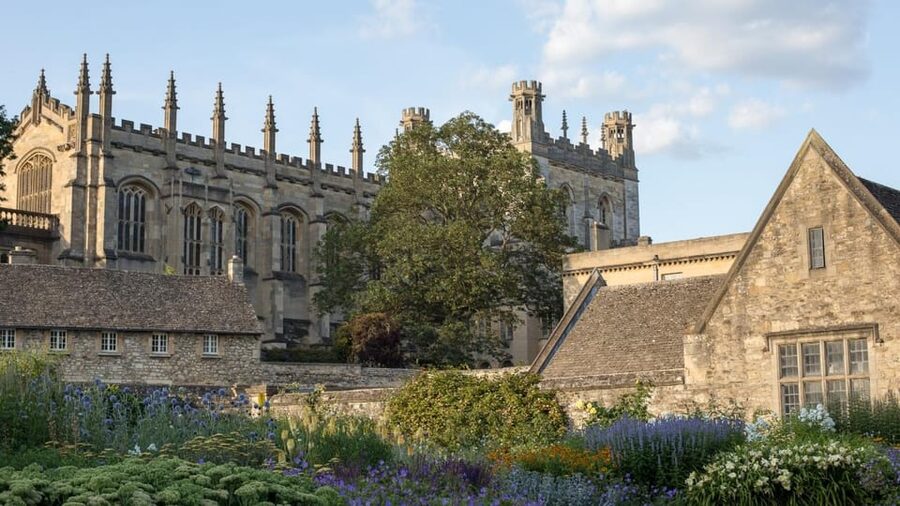 Oxford: City Tour & Exploration Game - Who will enjoy this Oxford quest?