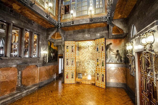 Palau Guell by Gaudi with Audio Guide in Barcelona - The grand entrance and central hall
