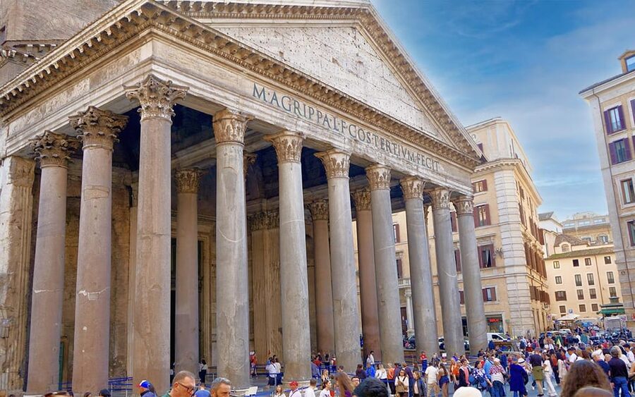 Pantheon Audio Guided Tour: Endless Imperial Rome Experience - Seven niches, three named deities, and a political name