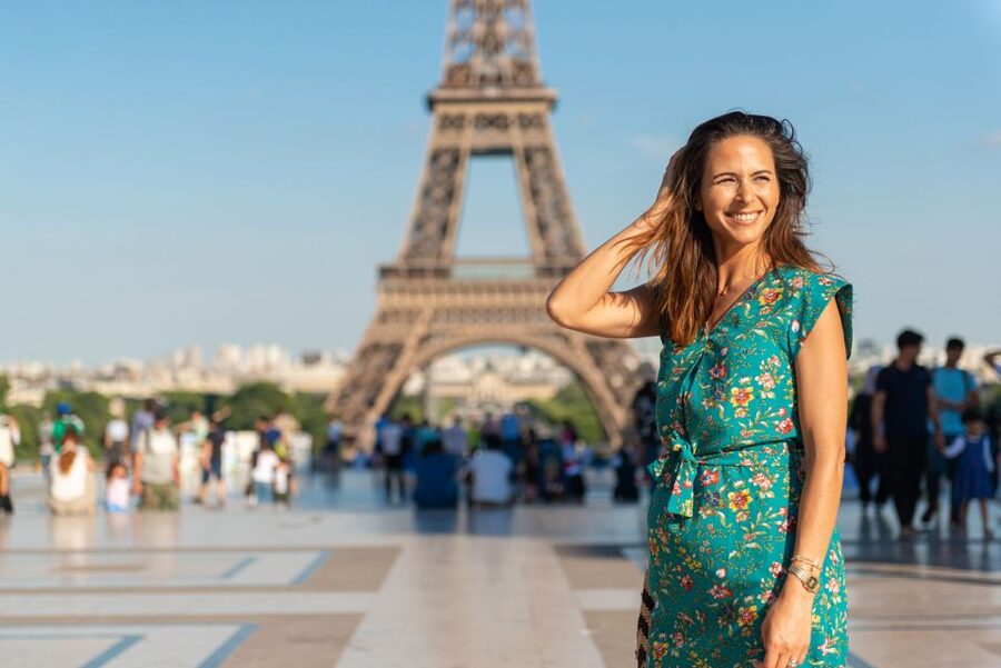 Paris: Eiffel Tower Access w/ Audioguide and Optional Cruise - Using the audio guide without losing your own pace