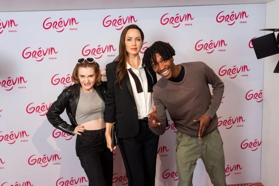 Paris: Grévin Wax Museum Entry Ticket with Audio Guide App - Entering independently, without a tour group