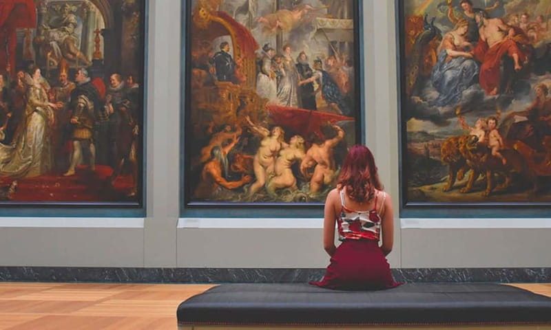 Paris: Louvre Museum Ticket with Audio guide - Key points to know before booking
