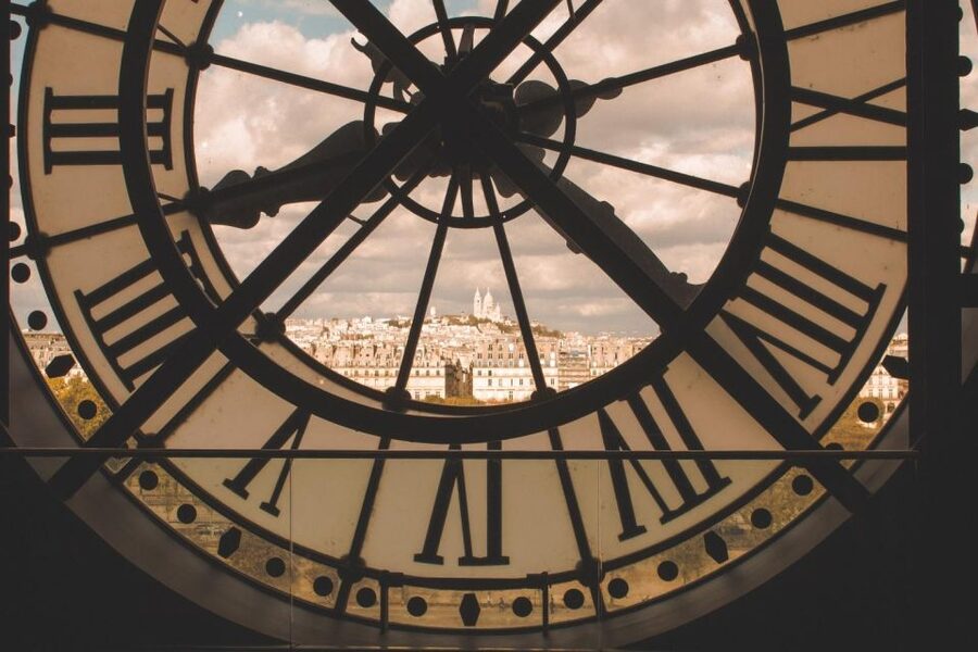 Paris: Orsay Museum Entry Ticket and Digital Audio Guide App - Work down through paintings, sculpture, and design