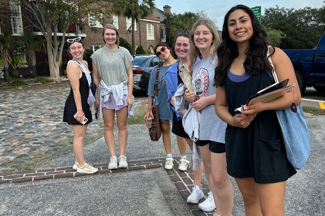 Patriot Escape Charleston Scavenger Hunt and Free Museum - Stop 1: The Powder Magazine starts the story