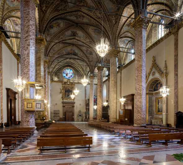 Perugia: San Lorenzo Cathedral Audioguide Tour - Following the cathedral’s story with an audio guide