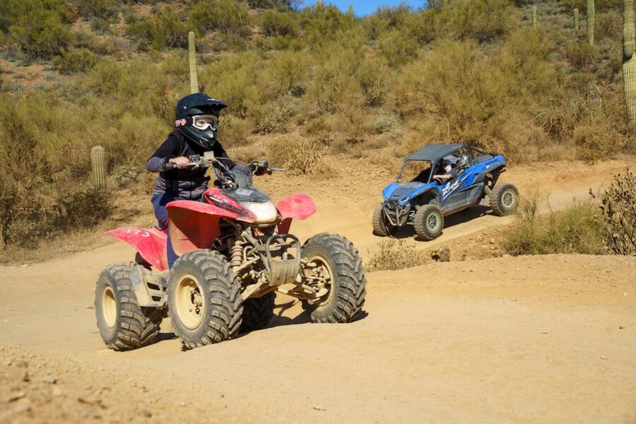 Phoenix: Self-Drive ATV/UTV Rental in the Sonoran Desert - Choosing between an ATV and a UTV