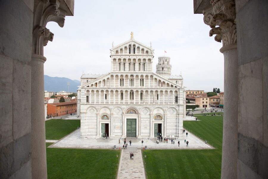Pisa: Opera del Duomo Museum, Cathedral Ticket & Audio Guide - Entering Pisa Cathedral