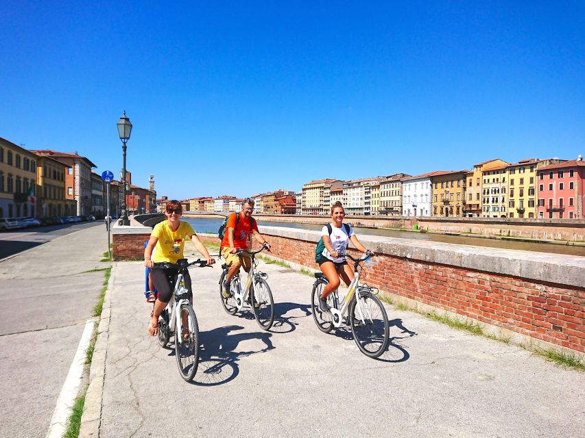 Pisa: Self-Guided Tour by E-Bike to the Tower - Following Pisa’s historic center and Lungarni