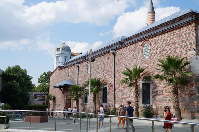 Plovdiv: Old Town Guided Walking Tour & Audioguide & Museum - Hisar Kapia and Plovdiv Museum