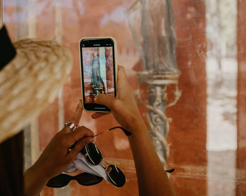 Pompeii: Skip-the-Line Entry Ticket with Digital Guide App - Heat, Water, and Uneven Ground