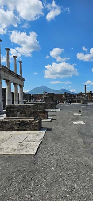 Pompeii, skip-the-line ticket with smartphone audio guide on App - Is the $40 price fair?