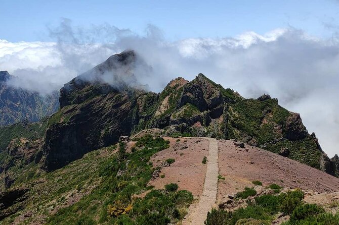 PR1 Pico do Arieiro Self-Guided Hiking Transfer (Morning slot) - Price, group size, and what you receive