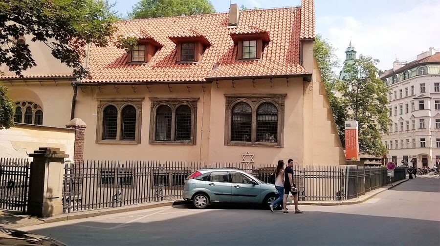 Prague Jewish Quarter Online Audio Guide - Pinkas Synagogue and the weight of remembrance