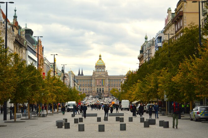 Prague: National Museum Ticket & Online Audioguide City Tour - A history walk built around Prague’s central squares