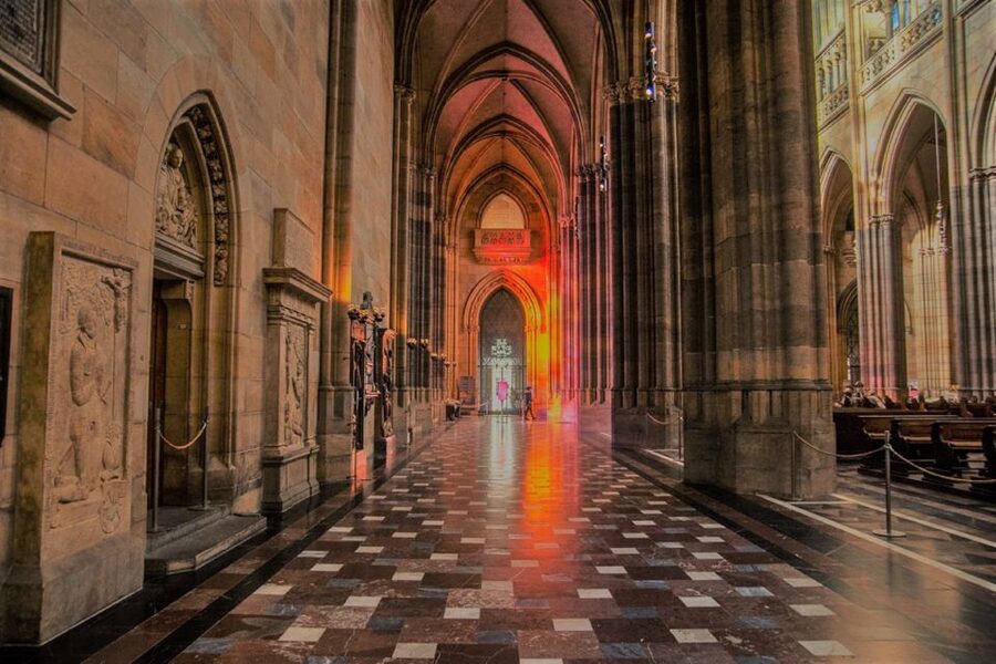 Prague: Prague Castle Complex Smartphone Audio Guide - Daliborka Tower and a legendary ending