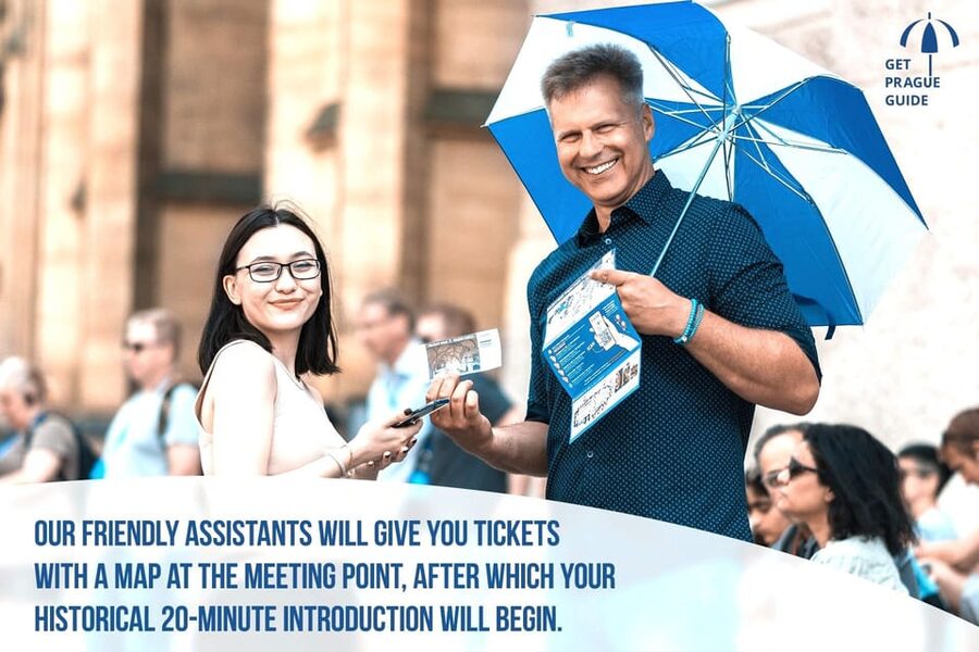 Prague: Skip-the-line Castle Ticket and Optional AudioGuide - Key points to know before visiting