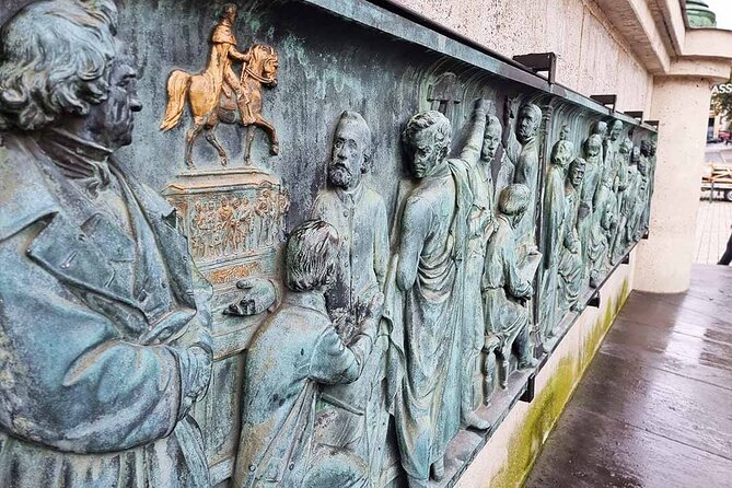 Private audio book city rally around Cologne Cathedral and the Old Town - How the audio detective system works