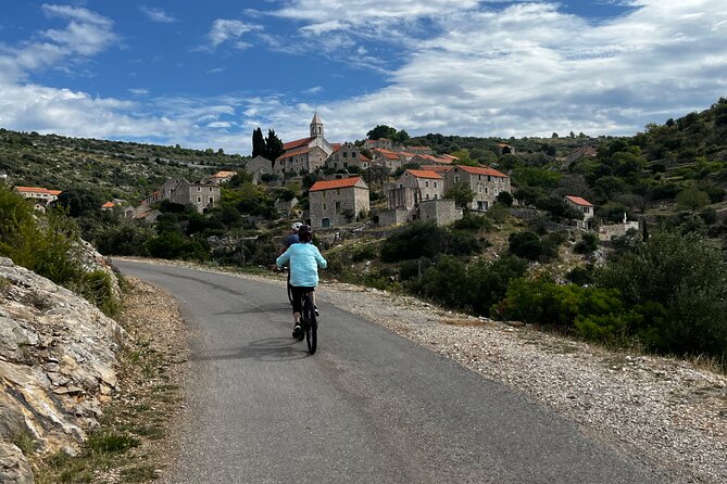 Private Hvar Island E-Bike Tour (Self Guided) - Why this Hvar ride feels different from a standard rental