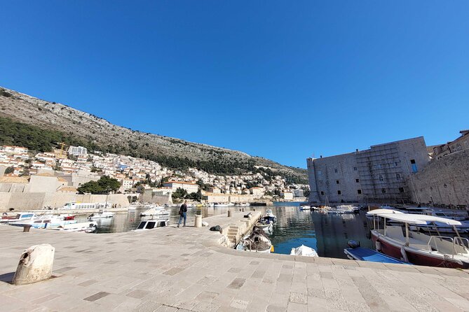 Private Self-Guided Audio Walking Tour in Dubrovnik Old Town - Pile Gate: The Natural Starting Point