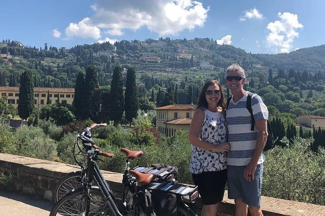 Private Self-Guided E-Bike Ride in Tuscany with Vineyard Visit - Why this Florence e-bike ride feels different