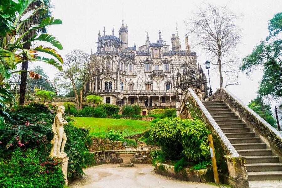 Quinta da Regaleira: Skip-The-Booth E-Ticket and Audio Guide - Grottoes, towers, and the water features