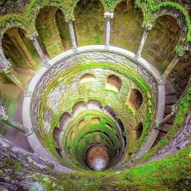 Quinta da Regaleira Skip-the-Ticket-Line Entry & Audioguide - Walking conditions, parking, and arrival from Sintra