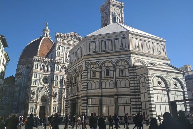 Renaissance & Medieval Florence Guided Walking Tour plus mobile App - Is $30.04 a fair price?