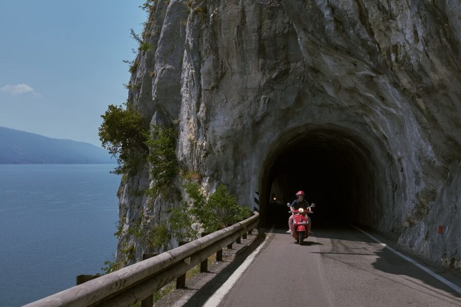 Riva del Garda: Lake Garda self-guided Vespa tour - High Roads and Wide Lake Views