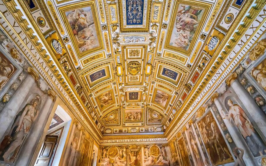 Rome: Castel Sant’Angelo Entrance Ticket with Audioguide - Seeing the fortress and prison sides