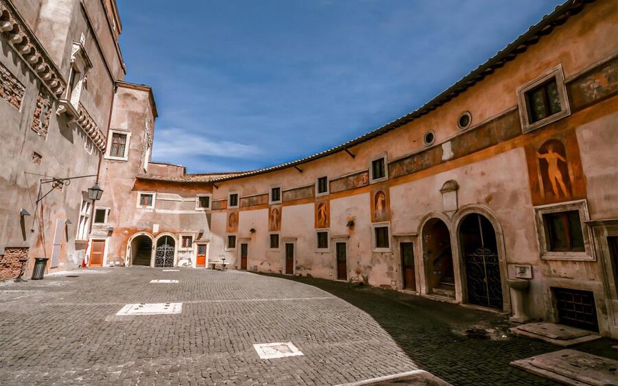 Rome: Castel Sant’Angelo Entrance Ticket with Audioguide - Getting inside with the email ticket