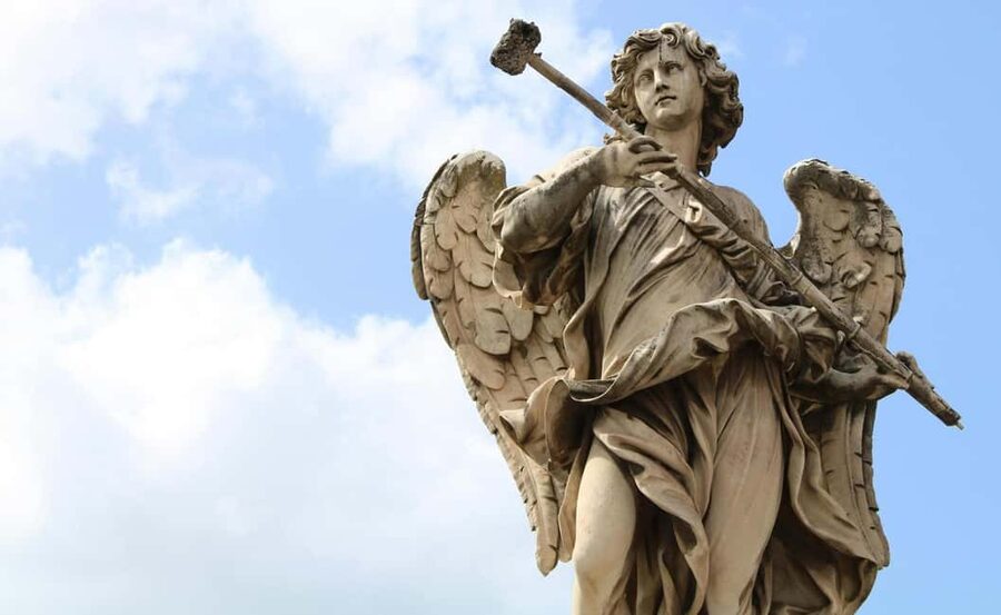 Rome: Castel Sant’Angelo Ticket & Audio Guide - The courtyard, prison stories, and Tosca connection