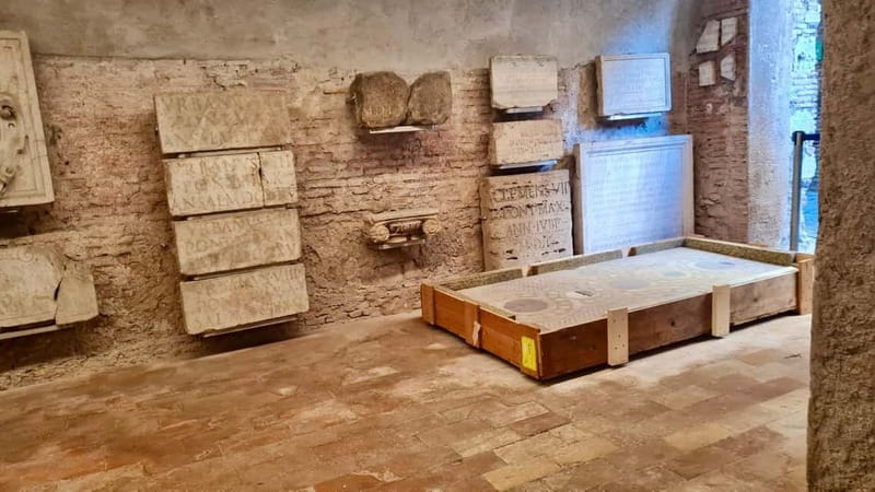 Rome: Castle Sant'Angelo Ticket w/ audioguide option - Why Castel Sant’Angelo feels different from other Roman monuments