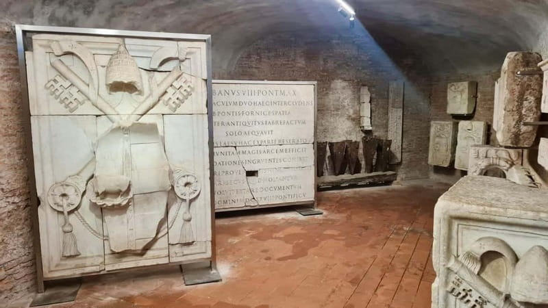 Rome: Castle Sant'Angelo Ticket w/ audioguide option - The spiral staircase and the castle’s changing levels
