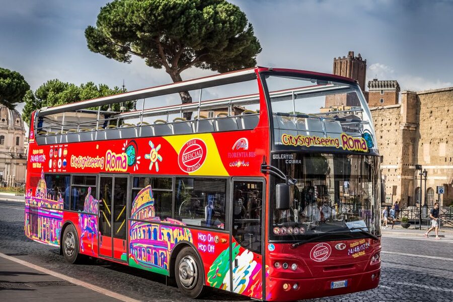 Rome: City Sightseeing Hop-on Hop-off Bus with Audioguide - Piazza Venezia and Largo di Torre Argentina