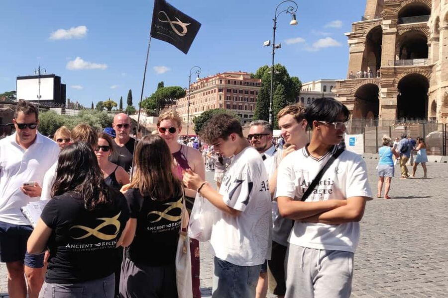 Rome: Colosseum Access and Self-Guided Virtual Reality Tour - Who will enjoy this format most?